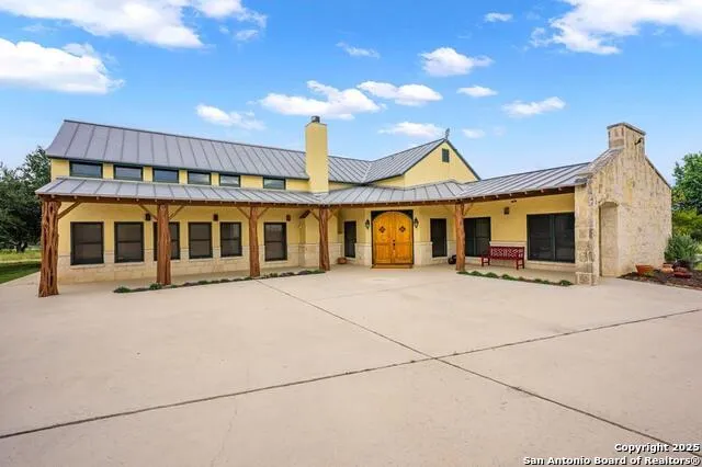 2320 fiedler road Harper, TX 78028